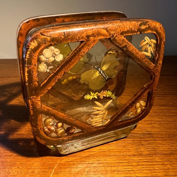 Vintage Acrylic Lucite Napkin Letter Holder Butterflies Flowers And Seeds - Picture 6 of 10
